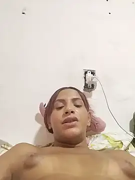 cerejinha hot online show from 12-17-24, 06:24