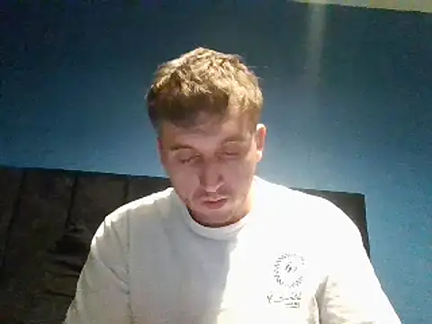 Snapshot of freddie90908 chatting on 12-21-24, 07:06 freddie90908 online show from 12-21-24, 07:06