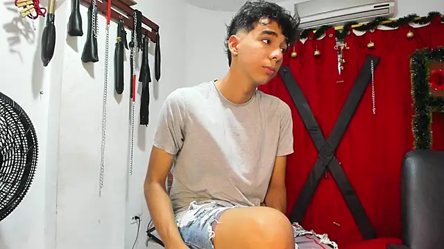 Harry LatinBoy online show from 12-08-24, 07:43