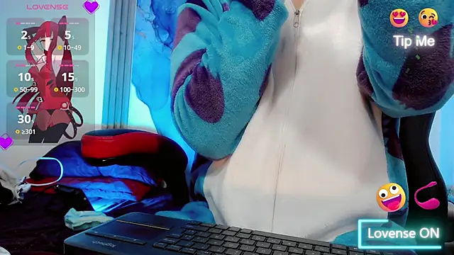 Alessa mullen online show from 11-14-25, 03:16