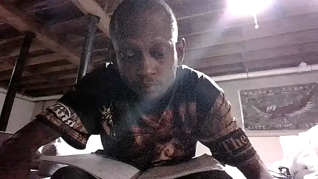 Snapshot of KinGKane84 chatting on 12-08-24, 06:54 KinGKane84 online show from 12-08-24, 06:54