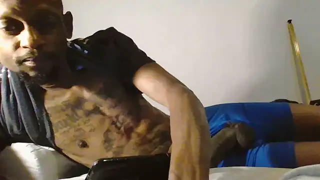 Snapshot of KinGKane84 chatting on 02-28-25, 09:44 KinGKane84 online show from 02-28-25, 09:44