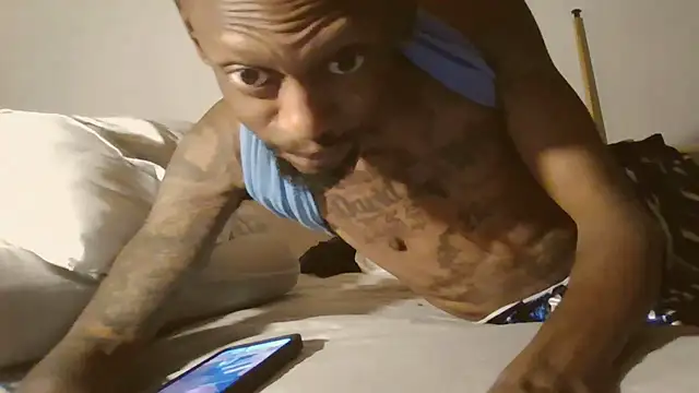 Snapshot of KinGKane84 chatting on 03-18-25, 04:37 KinGKane84 online show from 03-18-25, 04:37