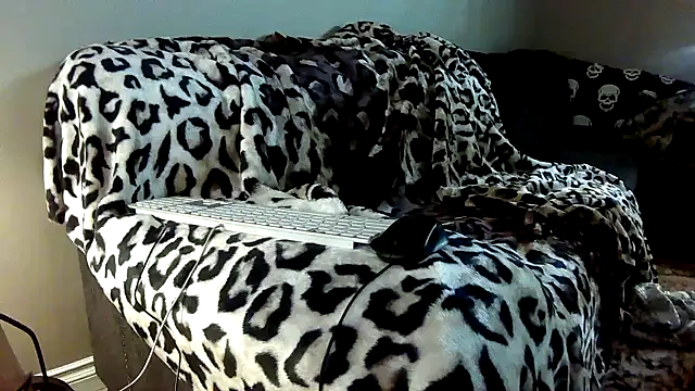 Fuckboy4public online show from 12-25-24, 01:51