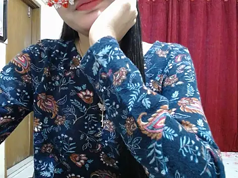 taisina online show from 02-20-25, 02:40