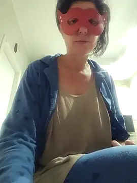 Vagabondainnamorata online show from 12-21-25, 03:57