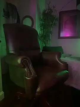 Snapshot of Bignc chatting on 09-21-25, 03:08 Bignc online show from 09-21-25, 03:08