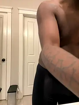 Snapshot of Bignc chatting on 10-09-25, 01:47 Bignc online show from 10-09-25, 01:47