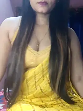 Snapshot of SANIYA-89 chatting on 12-20-25, 11:39 SANIYA-89 online show from 12-20-25, 11:39