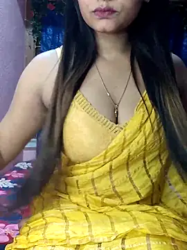 Snapshot of SANIYA-89 chatting on 12-21-25, 10:17 SANIYA-89 online show from 12-21-25, 10:17