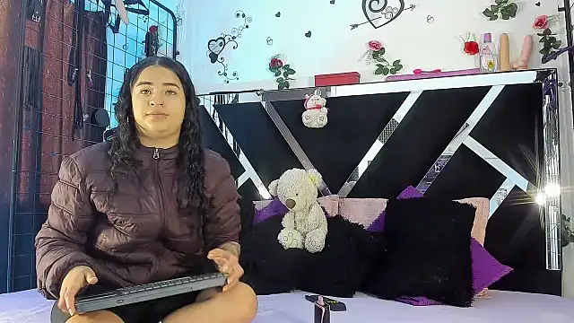 abby eemily online show from 12-05-25, 12:47