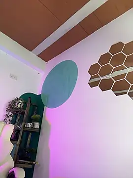 LollaByer online show from 01-12-26, 07:41