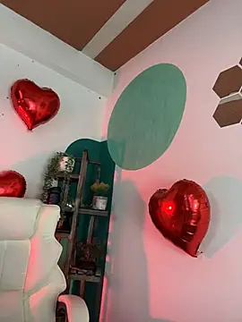 LollaByer online show from 02-05-26, 09:08