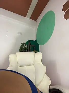 LollaByer online show from 04-15-26, 09:59