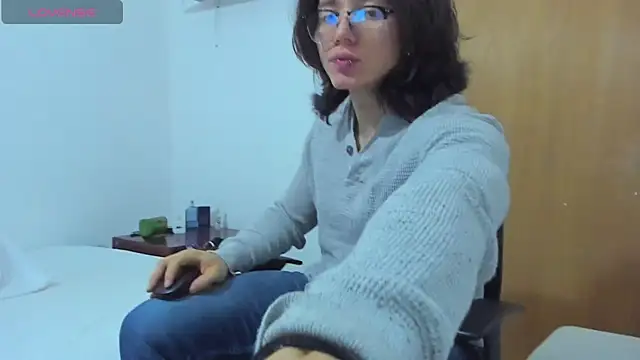 AngelBennet  online show from 02-03-25, 02:58