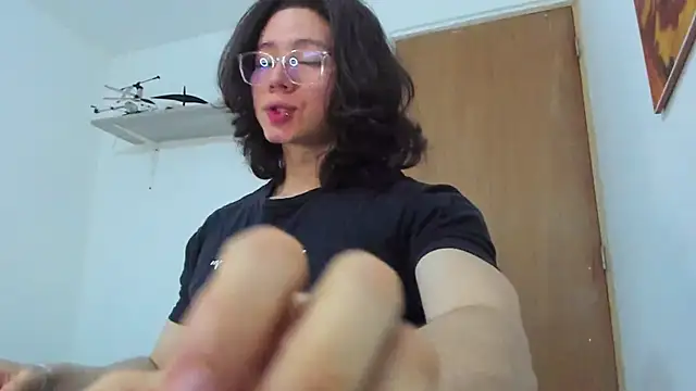 AngelBennet  online show from 02-11-25, 03:08