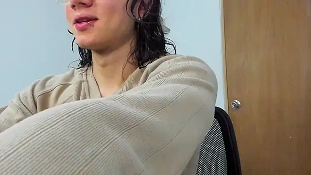 AngelBennet  online show from 02-20-25, 03:12