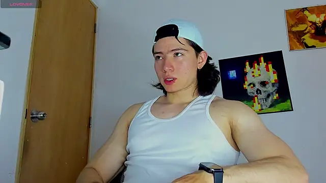 AngelBennet  online show from 02-04-26, 09:31