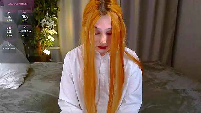 Snapshot of Kleo_Godde chatting on 02-05-25, 08:57 Kleo Godde online show from 02-05-25, 08:57