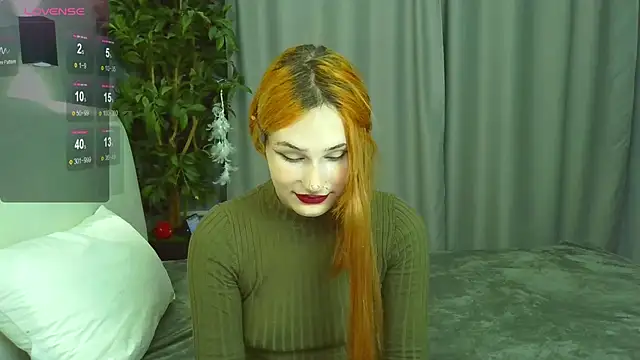 Snapshot of Kleo_Godde chatting on 02-11-25, 09:46 Kleo Godde online show from 02-11-25, 09:46