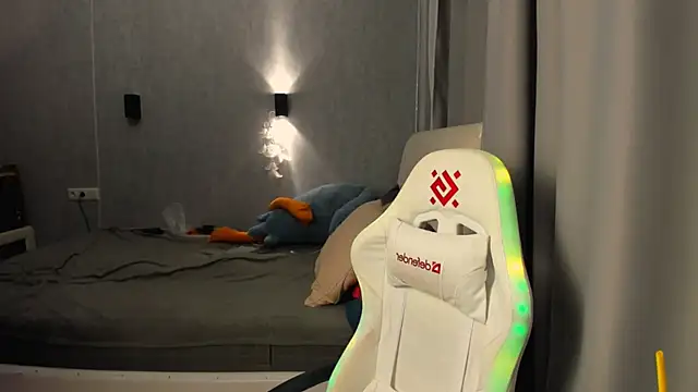 Snapshot of Kleo_Godde chatting on 09-30-25, 10:15 Kleo Godde online show from 09-30-25, 10:15