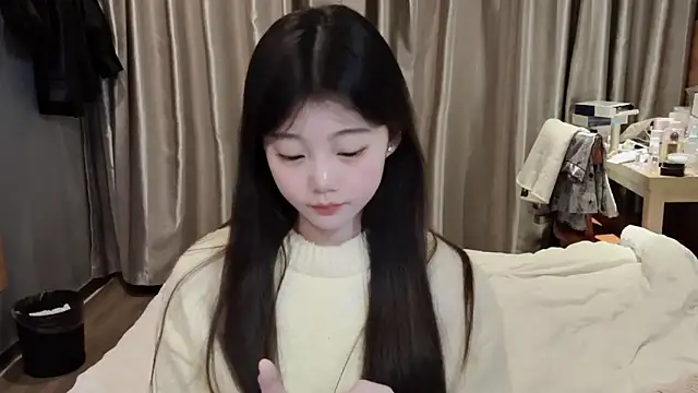 Snapshot of yangyang-1115 chatting on 03-03-25, 05:07 yangyang-1115 online show from 03-03-25, 05:07