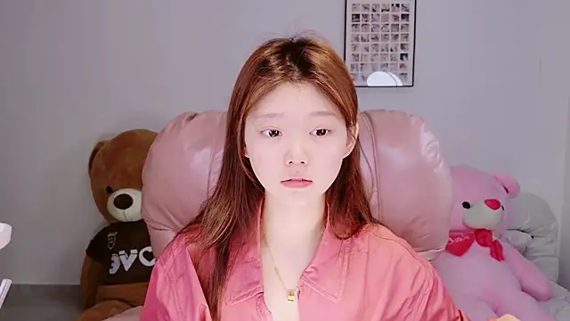 yangyang-1115 online show from 04-13-26, 02:17