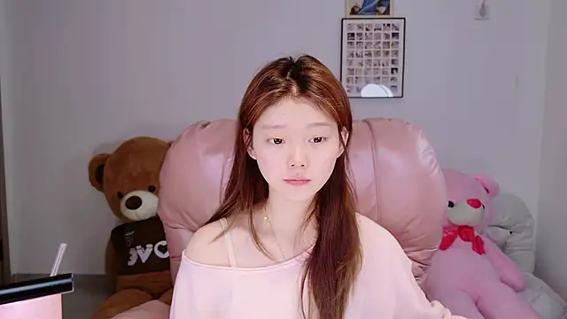 yangyang-1115 online show from 04-15-26, 05:58