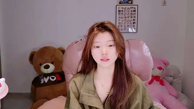 yangyang-1115 online show from 04-18-26, 04:27