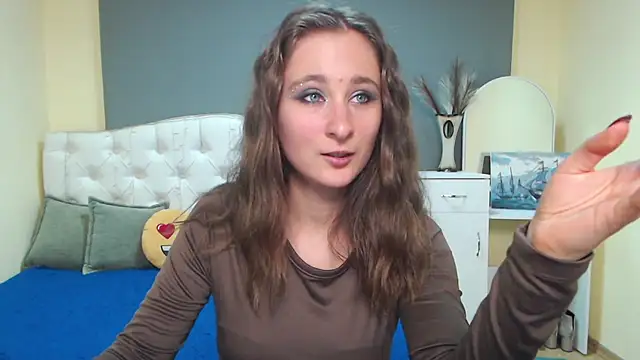 MichelLeee online show from 11-05-25, 12:27