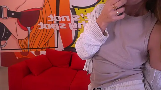 DreamyLinaa online show from 01-06-25, 07:31