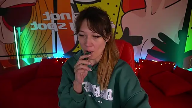 DreamyLinaa online show from 01-26-25, 06:49