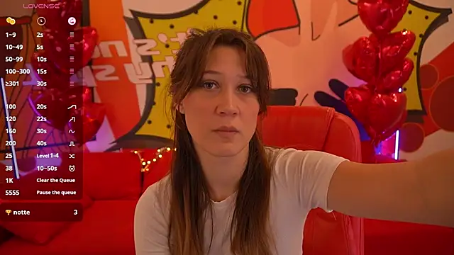 DreamyLinaa online show from 02-18-25, 11:00