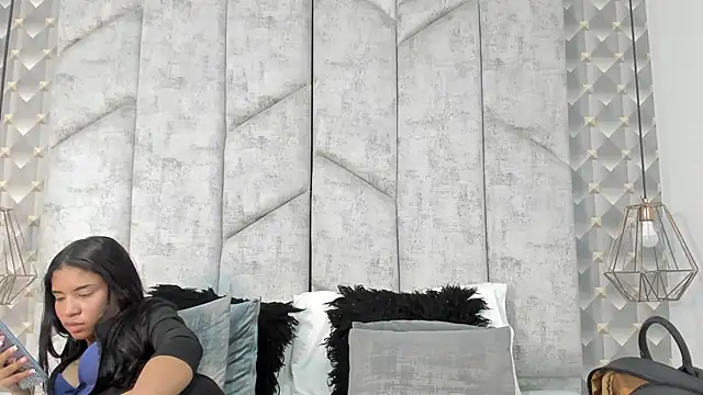 AshleyHill2 online show from 01-08-26, 03:31