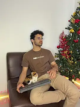 andrewChris  online show from 11-24-25, 03:56