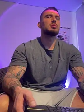 DimitriSullivan  online show from 06-04-26, 02:45