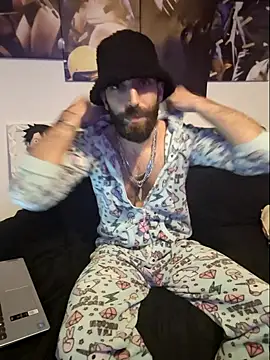 Snapshot of DaWoD030 chatting on 12-14-24, 05:58 DaWoD030 online show from 12-14-24, 05:58