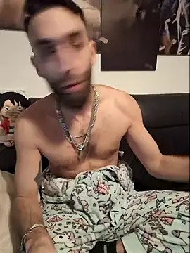 Snapshot of DaWoD030 chatting on 12-23-24, 08:57 DaWoD030 online show from 12-23-24, 08:57