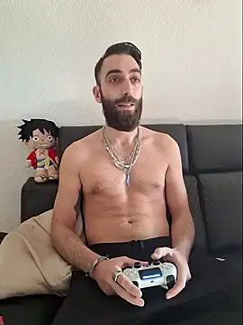 Snapshot of DaWoD030 chatting on 01-19-25, 11:34 DaWoD030 online show from 01-19-25, 11:34