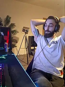 Snapshot of DaWoD030 chatting on 02-18-25, 05:53 DaWoD030 online show from 02-18-25, 05:53