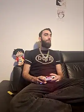 Snapshot of DaWoD030 chatting on 03-18-25, 05:53 DaWoD030 online show from 03-18-25, 05:53