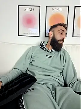 Snapshot of DaWoD030 chatting on 11-12-25, 06:30 DaWoD030 online show from 11-12-25, 06:30