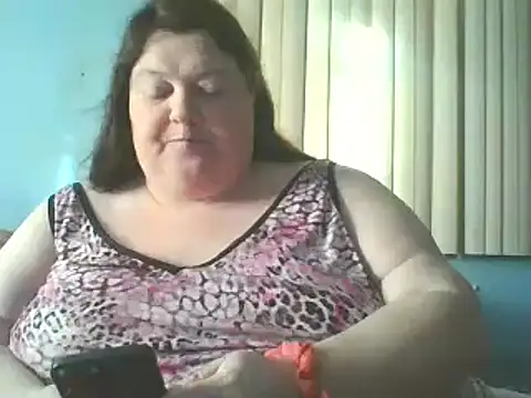 Snapshot of Honeybee2025 chatting on 01-08-25, 10:06 Honeybee2025 online show from 01-08-25, 10:06