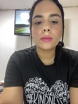 Leyna Kenet online show from 11-09-25, 04:16