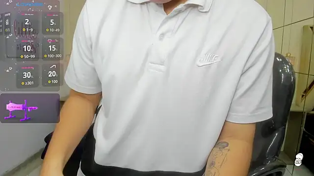 Snapshot of AndrewPherson chatting on 04-13-26, 01:38 AndrewPherson online show from 04-13-26, 01:38