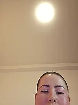 Snapshot of NeredaXxx chatting on 06-05-26, 12:33 NeredaXxx online show from 06-05-26, 12:33