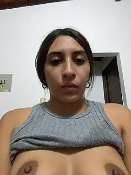 Snapshot of bigasssweet_2 chatting on 02-19-25, 03:50 bigasssweet 2 online show from 02-19-25, 03:50