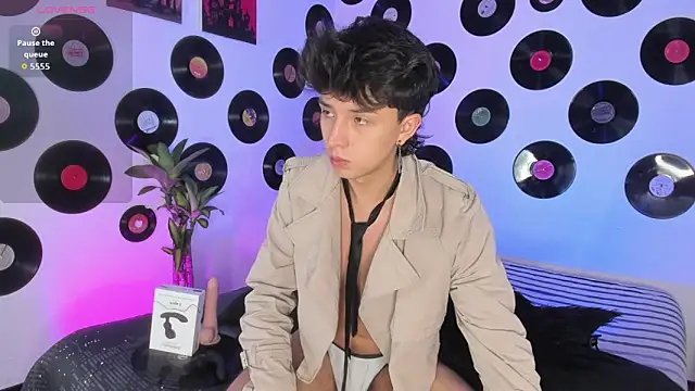 juandaaap online show from 02-04-26, 06:47