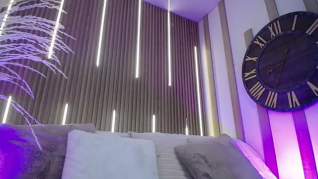 Noah Xitruxx online show from 11-26-25, 01:12