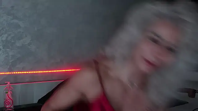 SquirtyFit Devil online show from 12-25-24, 09:43